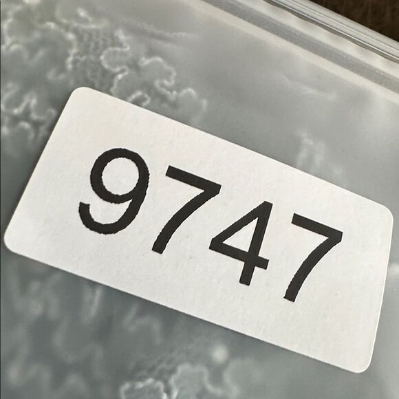 NWT R & M Collection Plus Size Elegant Lace Overlay Silver Gray MIDI Dress - 18 - Picture 6 of 6